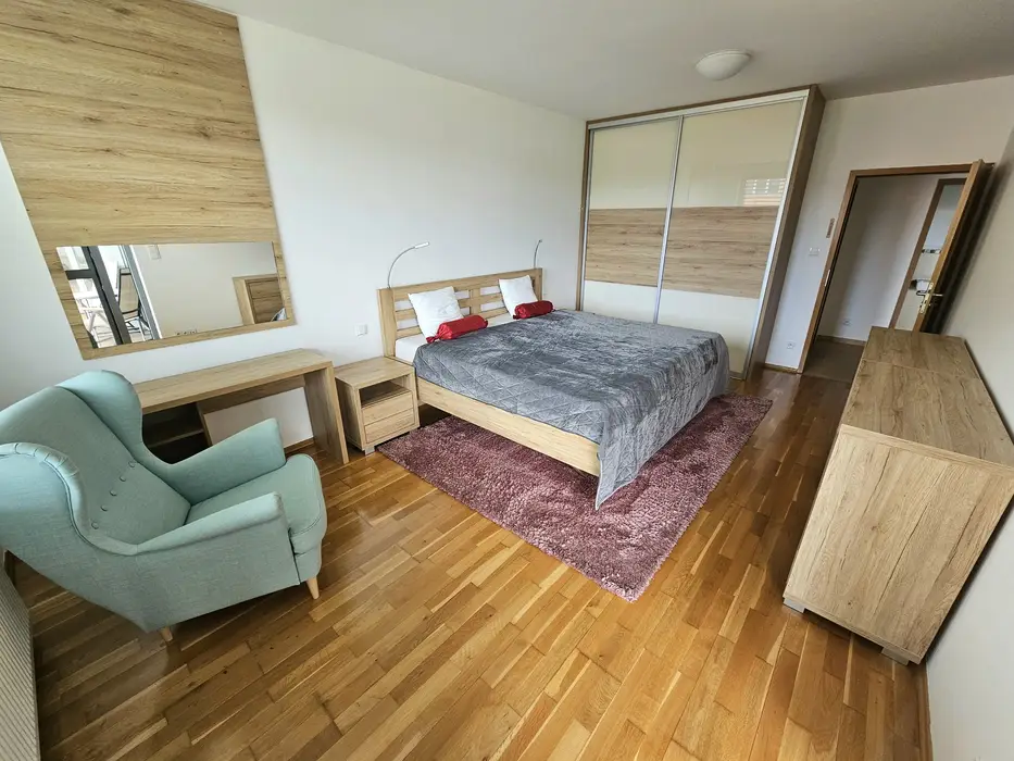 Na predaj 3-izbový byt vo vyhľadávanom projekte Karloveské rameno