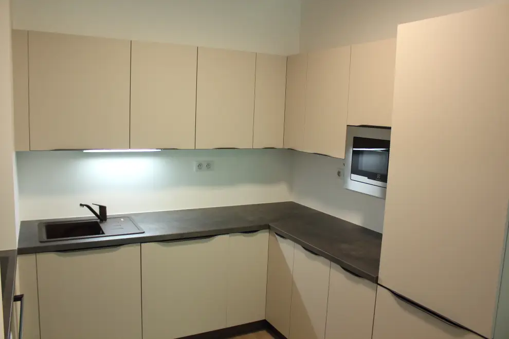 Na prenájom moderný 2-izbový byt v novostavbe Stein na Blumentálskej ul. v Starom meste – Bratislava