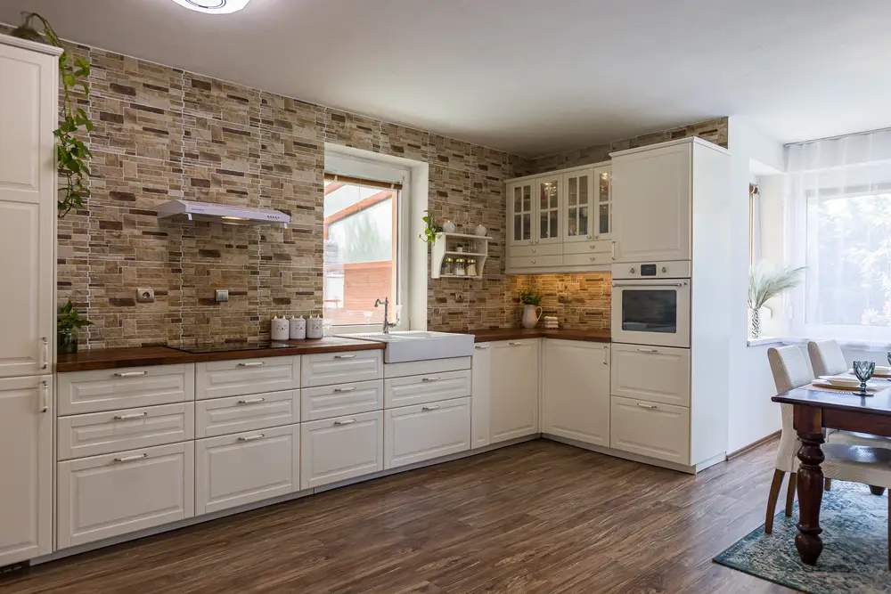 Na predaj 5-izbový rodinný dom v Jarovciach