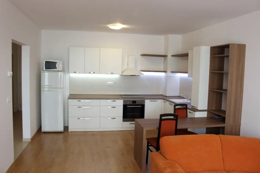 Na predaj 2 izbový byt s terasou v projekte Rezidencie Machnáč, Drotárska cesta – Staré Mesto