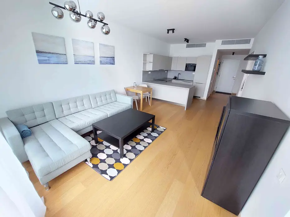 Kompletne zariadený 2-izbový byt v rezidencii SKY PARK