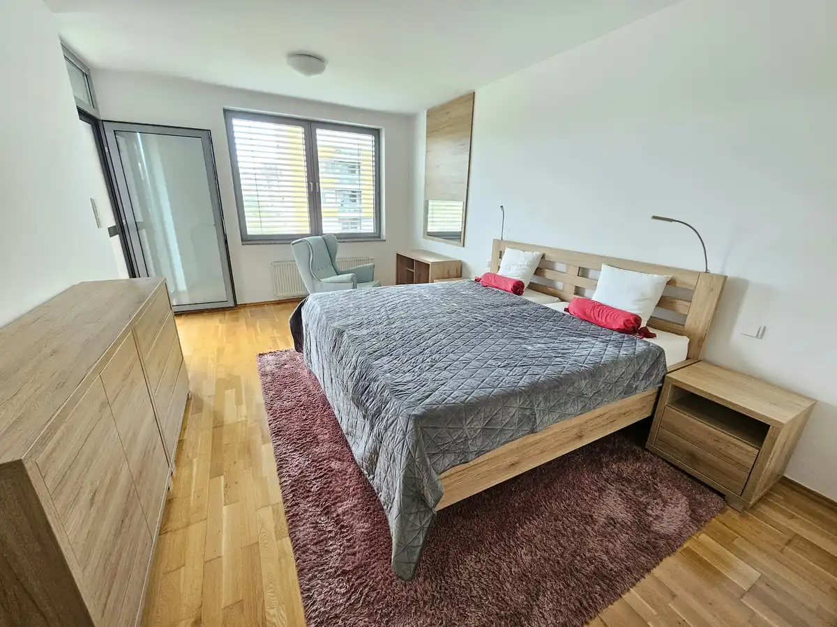 Na predaj 3-izbový byt vo vyhľadávanom projekte Karloveské rameno